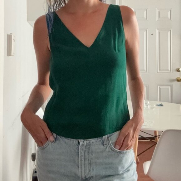 Reformation Green Tank - Picture 4 of 5